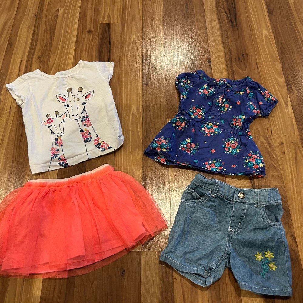 Summer outfit sets: 2 tops, skort & shorts